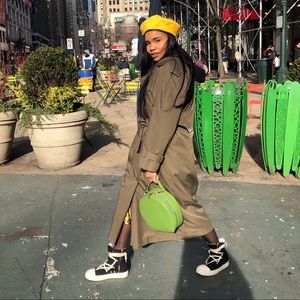 Meet your Posher, Brittany